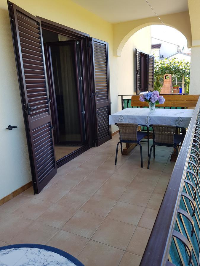רוביני Apartment Monfiorenzo 11 מראה חיצוני תמונה